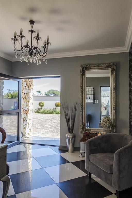 Stone Olive Hotel Jeffreys Bay Exterior photo